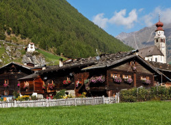 VAL SENALES